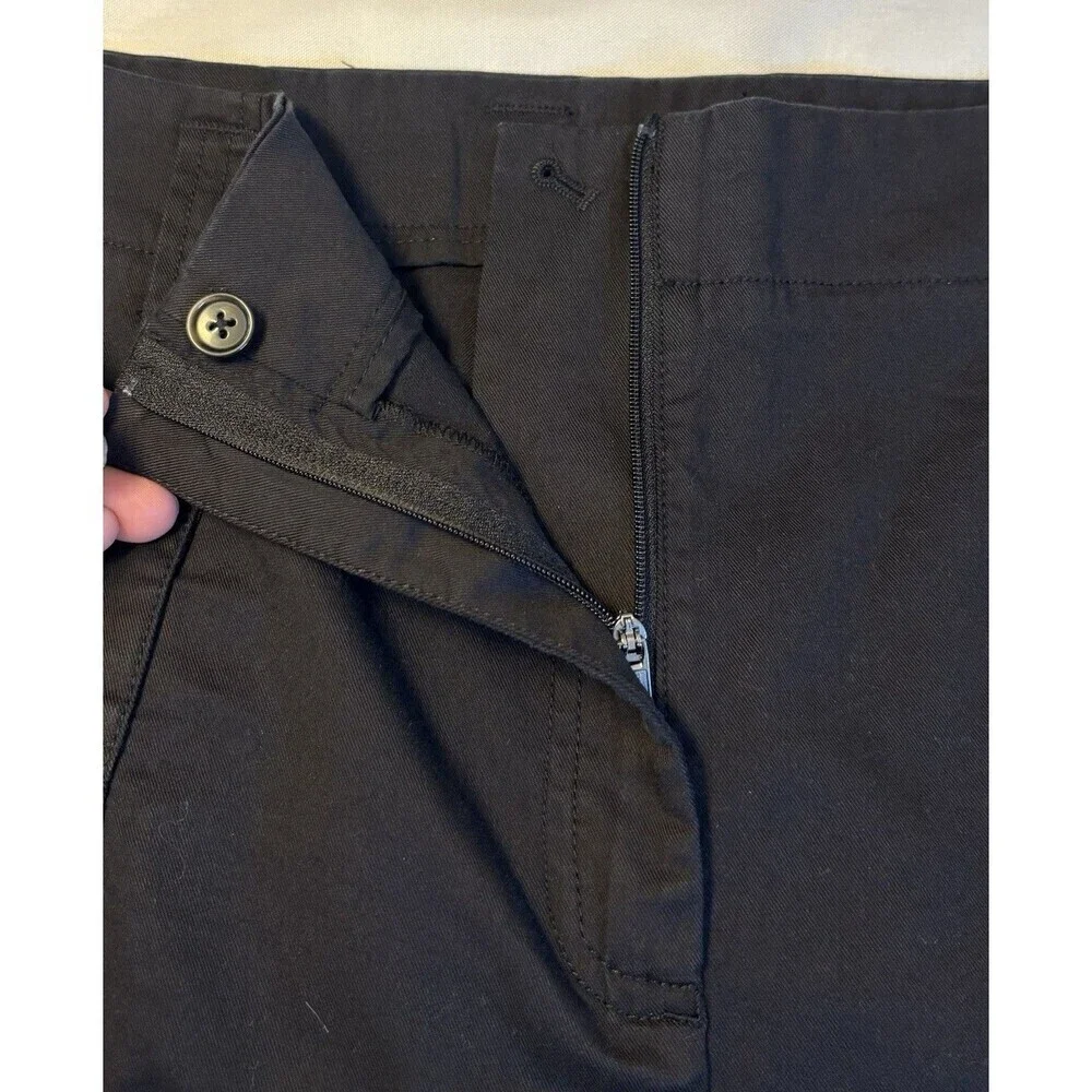 CHICOS Black Utility Cropped Twill Pants Size 8/10 (M) Wide Leg Cargo